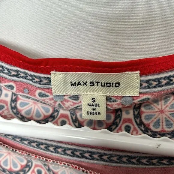 Max studio Beautiful dresses - Picture 2 of 3